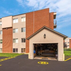 garage 10x20 saint hubert