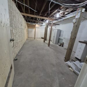 saint hubert self storage heated 12x26 irving avenue